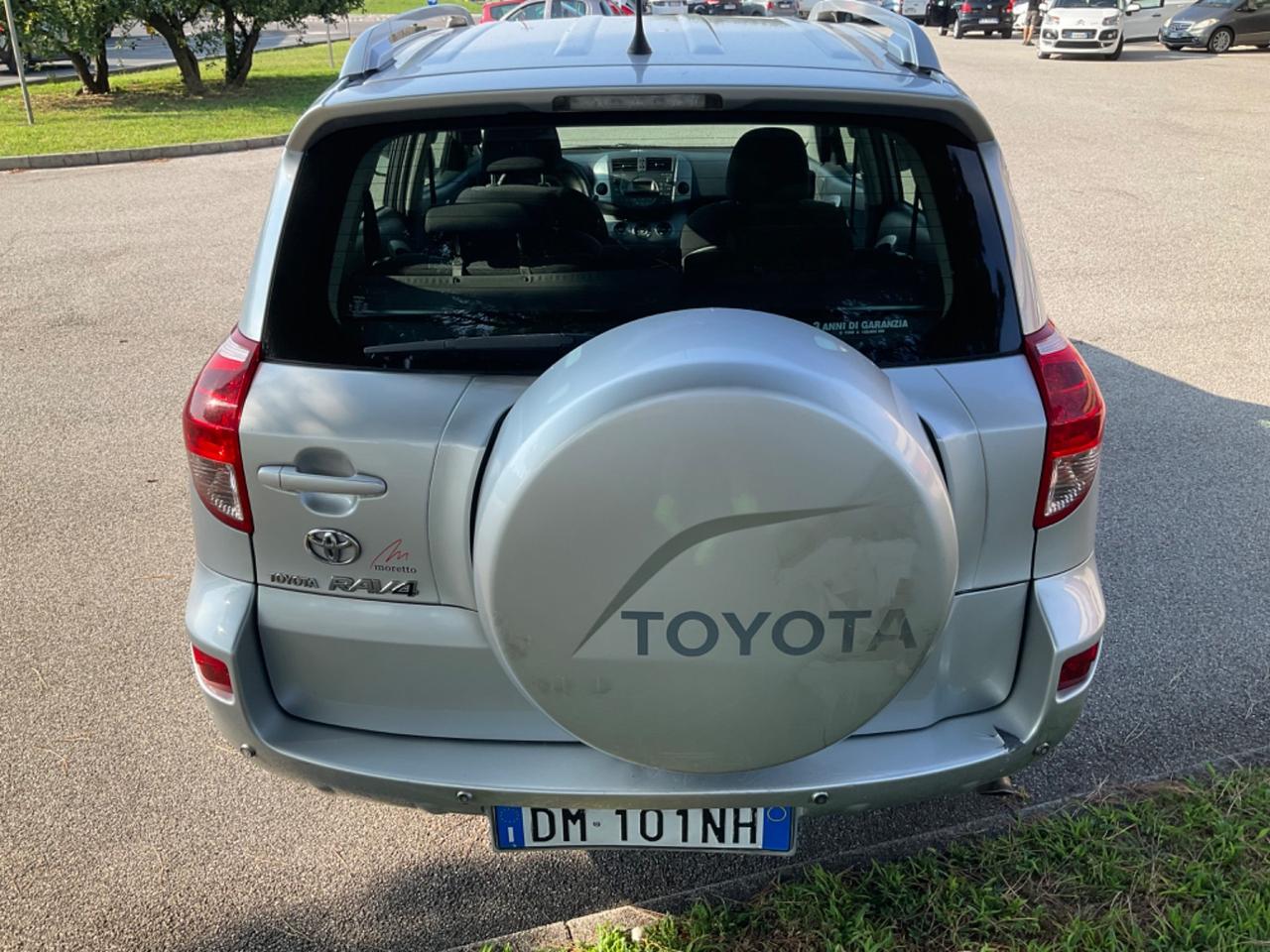 Toyota RAV 4 RAV4 2.2 D-4D 136 CV Sol