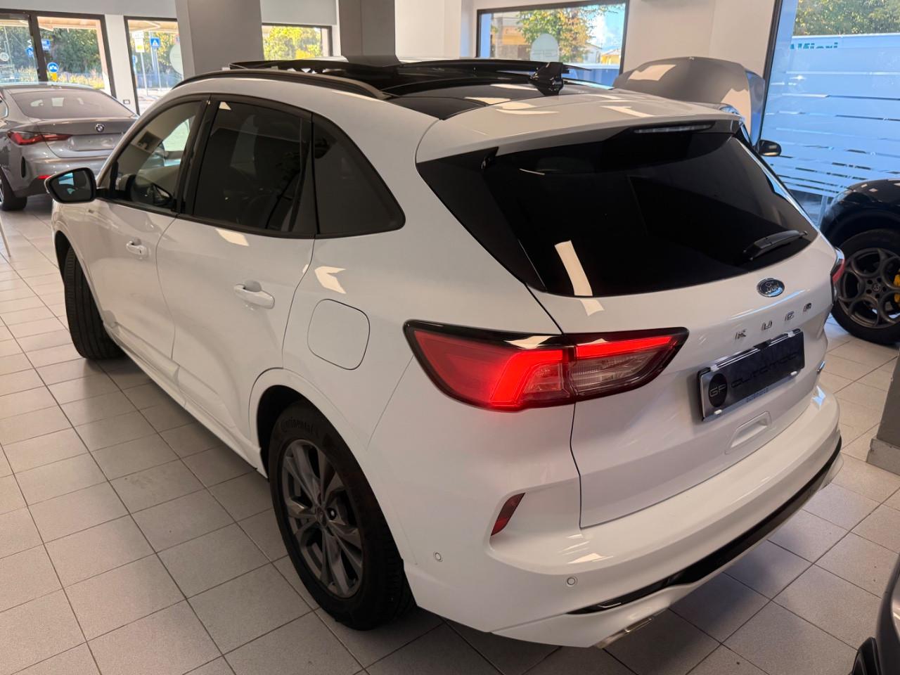 Ford Kuga 2.5 full hybrid ST-Line 190cv TETTO