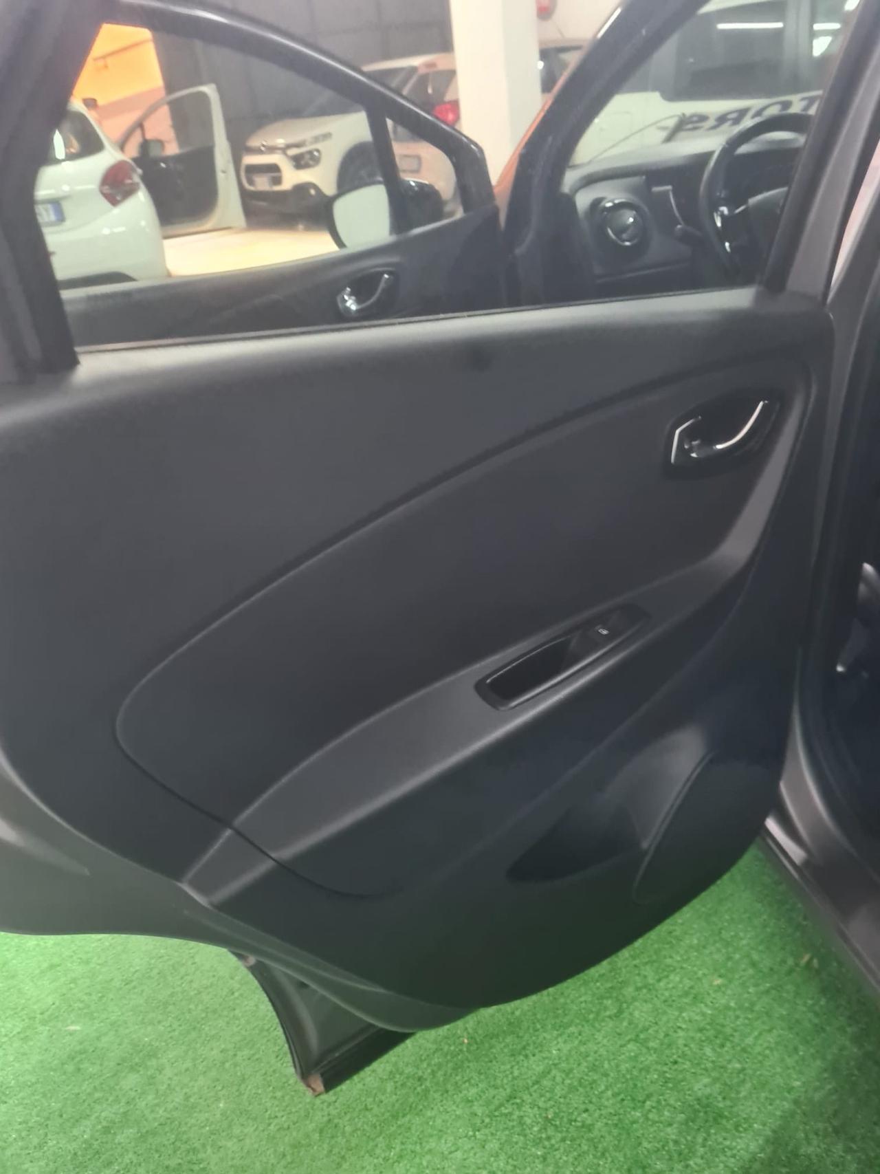 Renault Captur dCi 8V 90 CV Start&Stop Energy Iconic