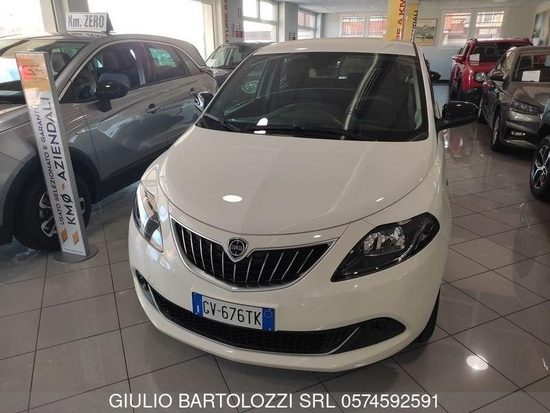 Lancia Ypsilon 1.0 FireFly 5 porte S&S Hybrid Platino