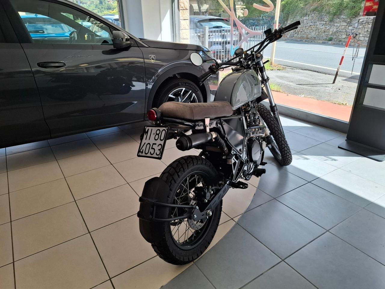 Honda NX 650 Dominator