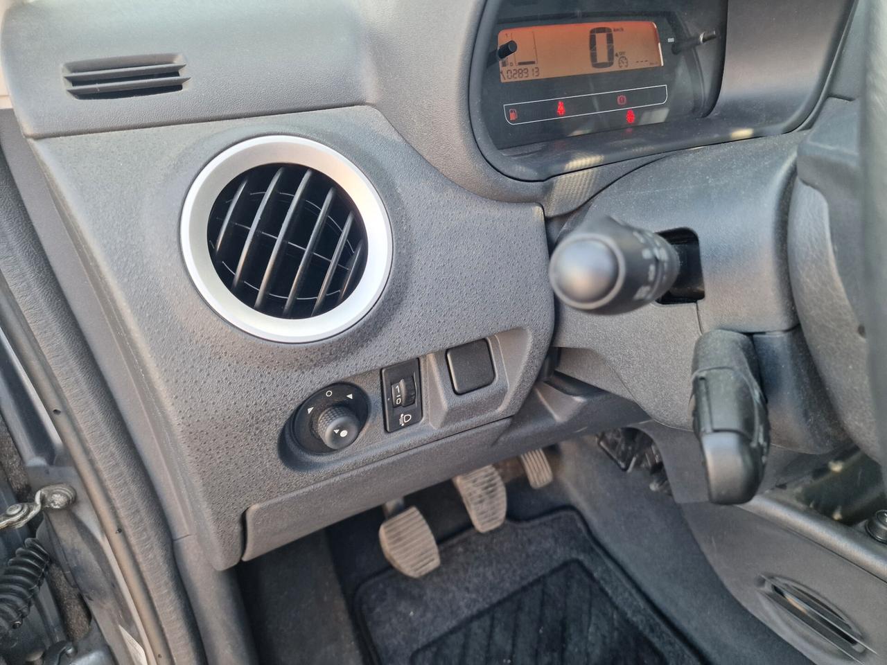 Citroen C3 1.1 airdream 28000 km