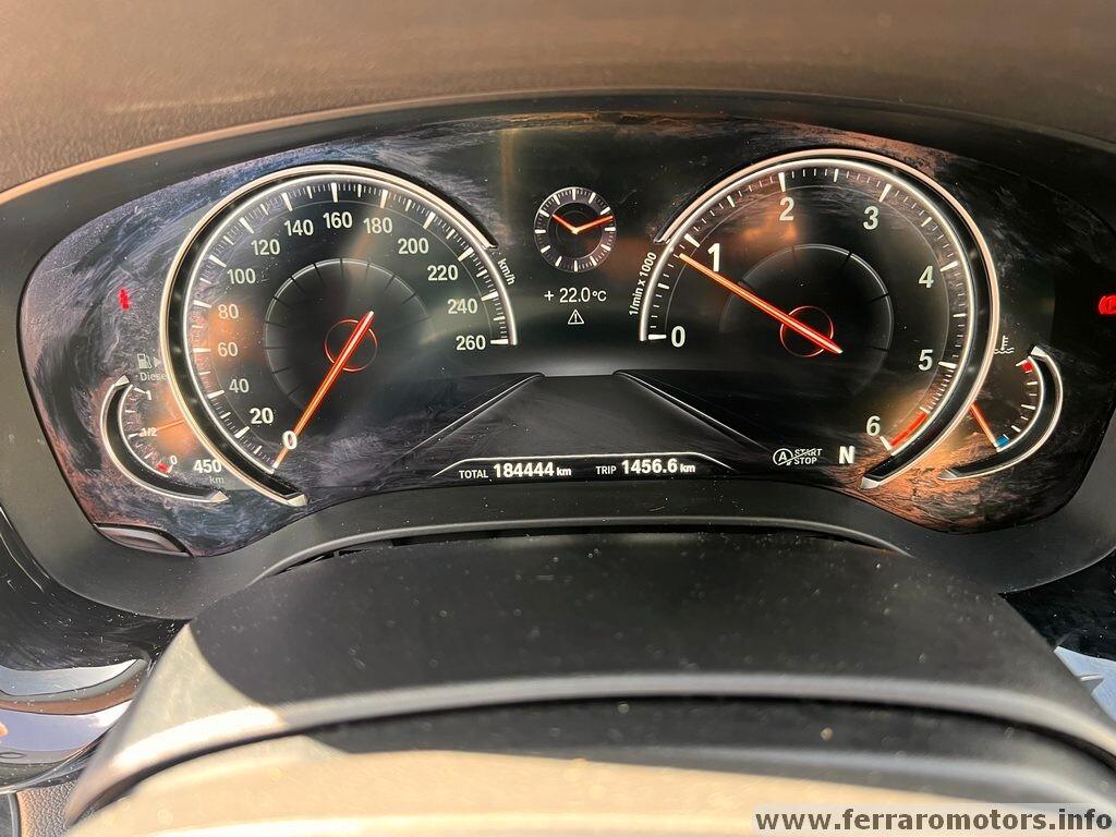 Bmw 520d xDrive Touring Luxury IVA ESPOSTA