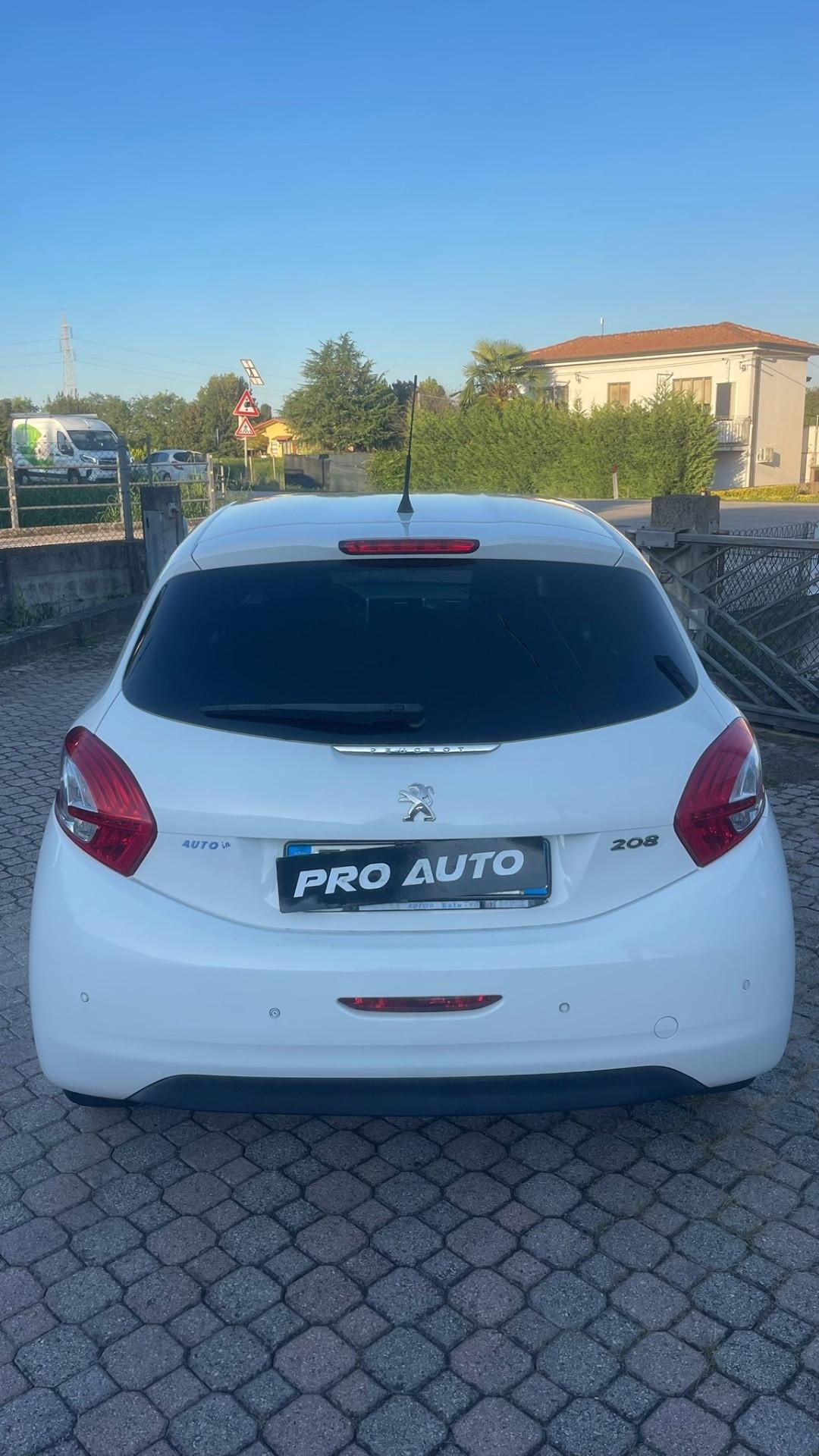 Peugeot 208 1.2 BENZINA/GPL 82 CV 5 porte Active
