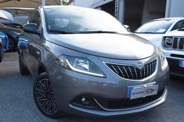 LANCIA Ypsilon 1.0 FireFly 5 p. S&S Hybrid GOLD *RETROCAMERA*
