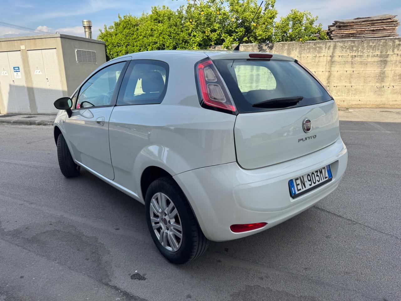 Fiat Punto 1.4 8V 3 porte Natural Power Lounge