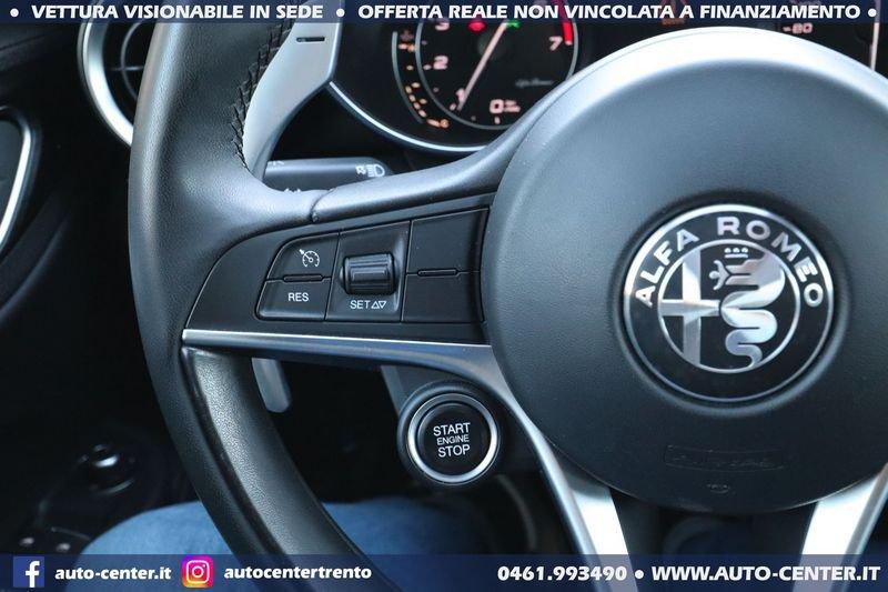 Alfa Romeo Giulia 2.0 Turbo 200CV AT8 Super
