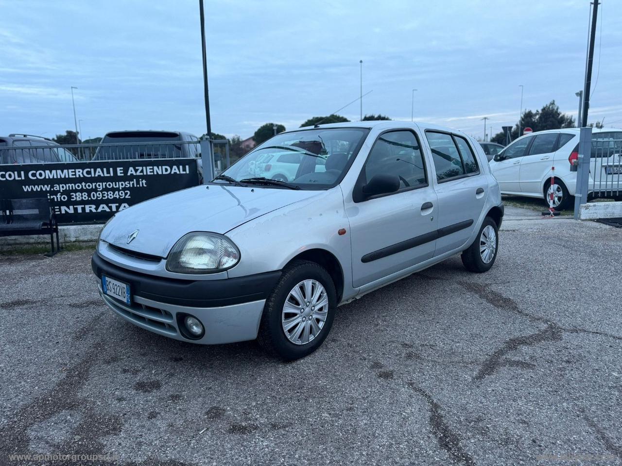 RENAULT Clio 1.2CAT 5p. RT