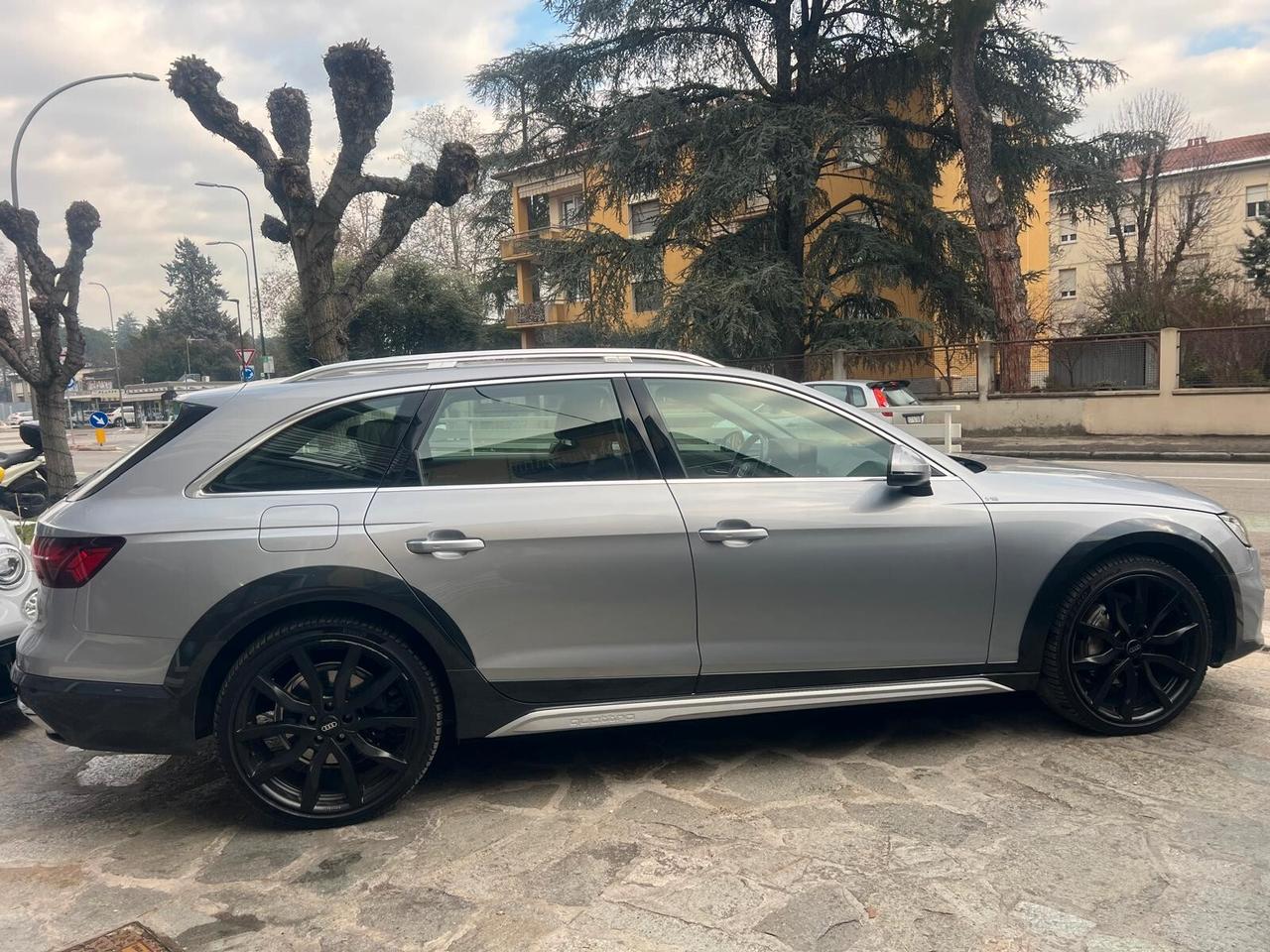 AUDI A4 ALLROAD 40 TDI 204cv S-TRONIC IDENTITY