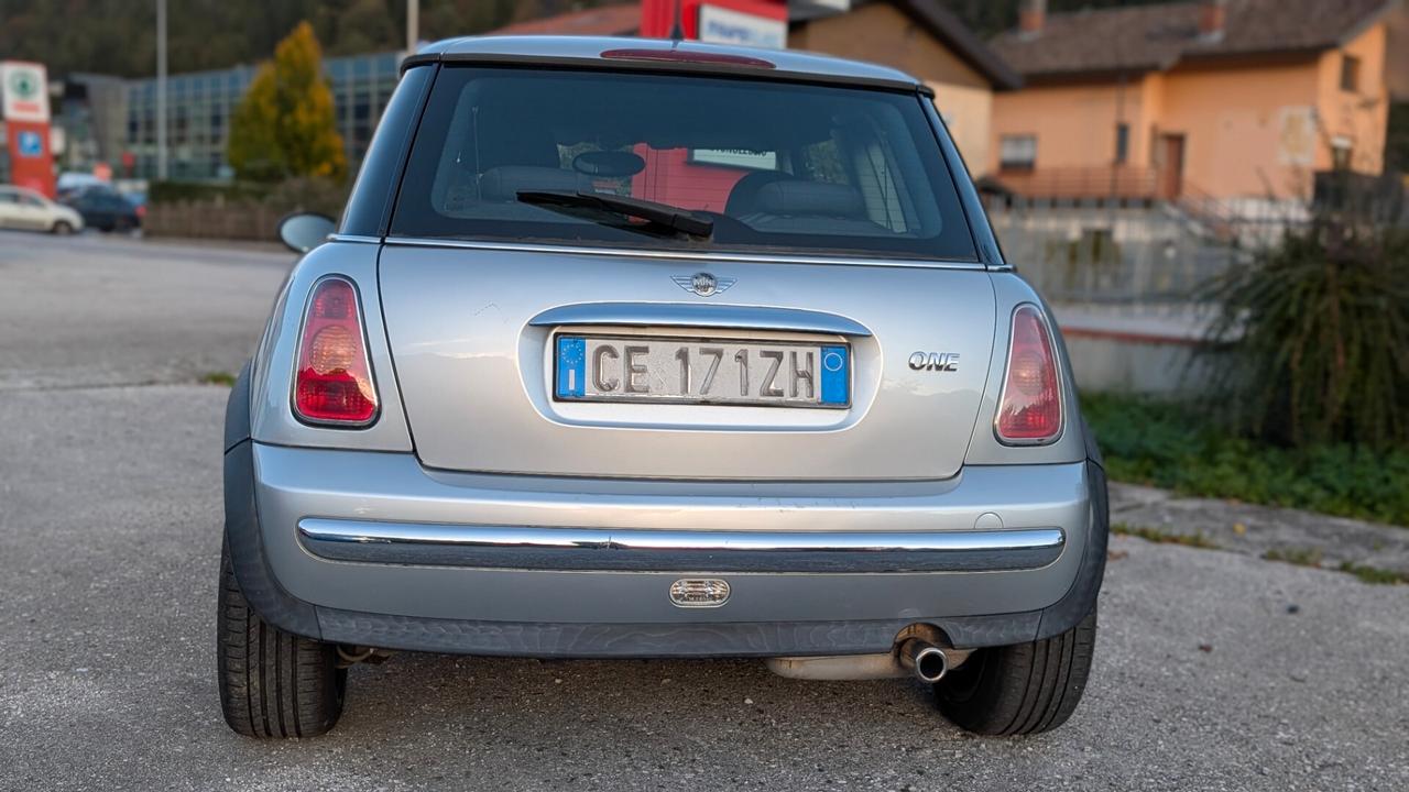 Mini 1.6 16V One