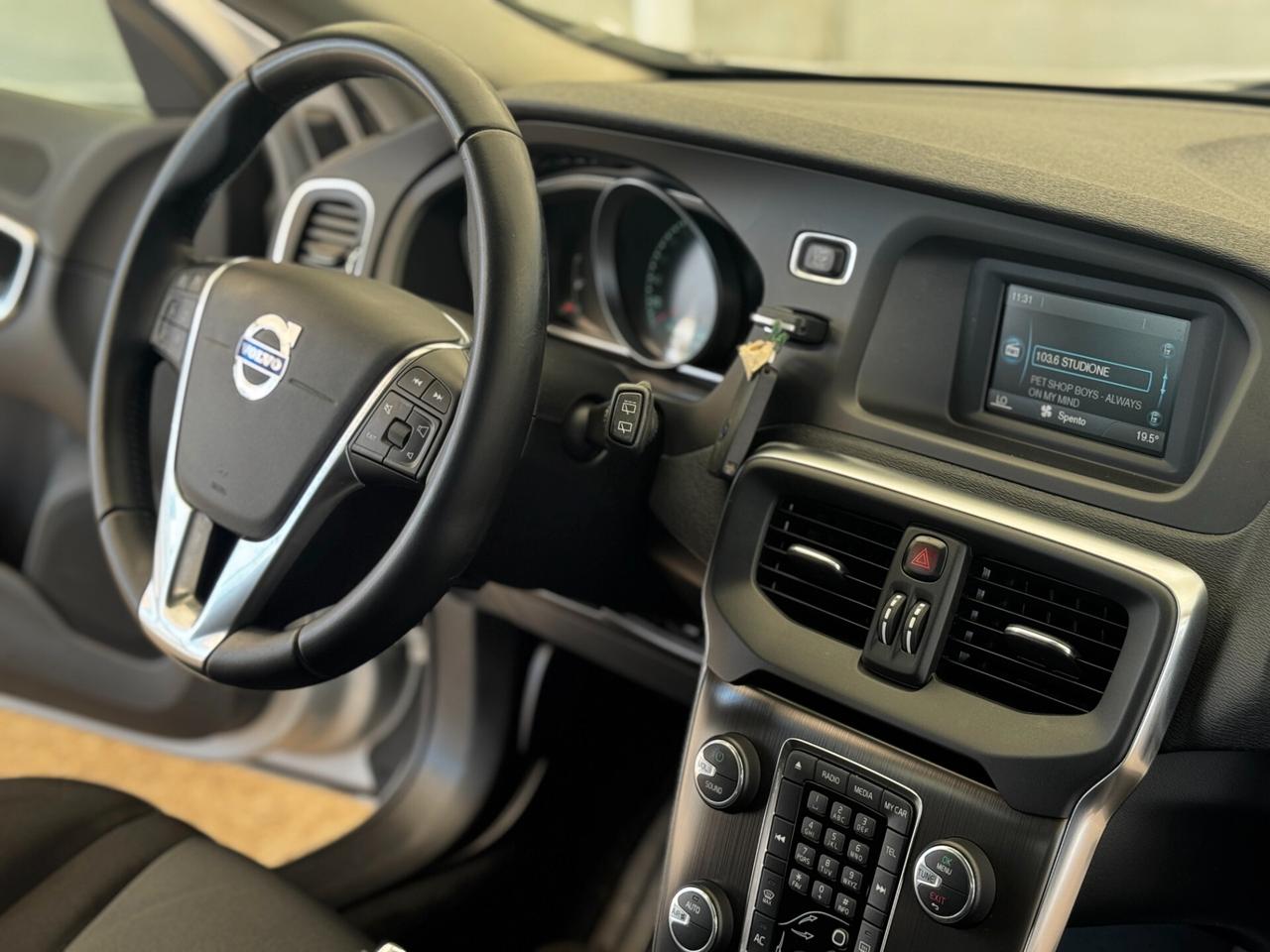 Volvo V40 D2 1.6 Business 115 Cv - 11/2013