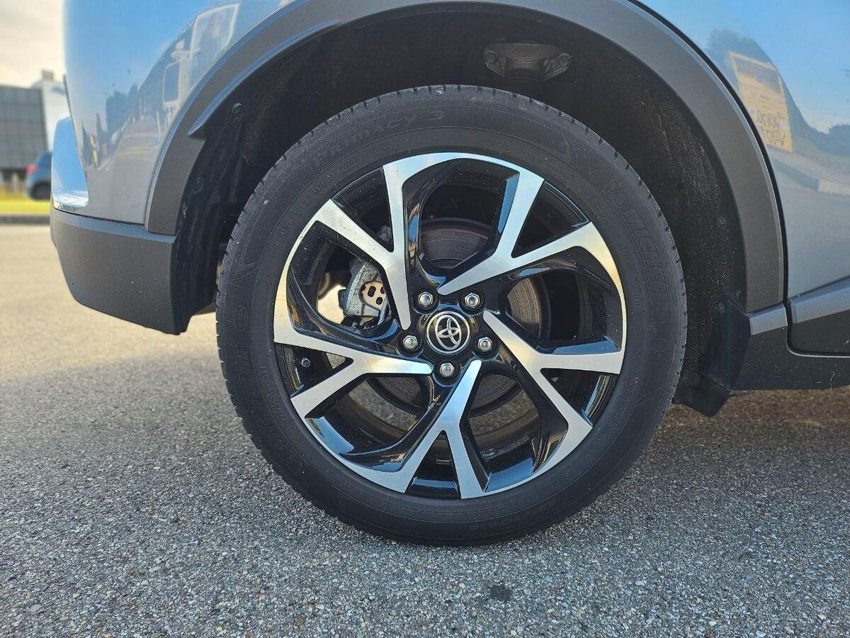 Toyota C-HR 1.8h Trend e-cvt