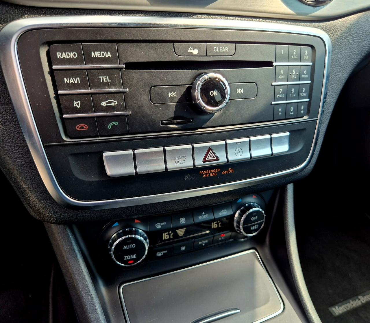 Mercedes-benz GLA 200 d Automatic Premium