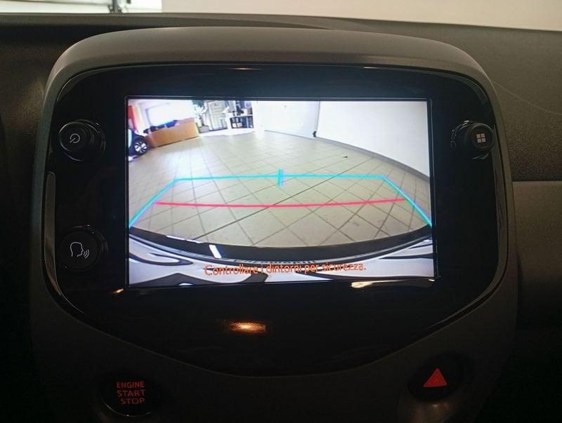Toyota Aygo Aygo Connect 1.0 VVT-i 72 CV 5 porte x-wave MMT