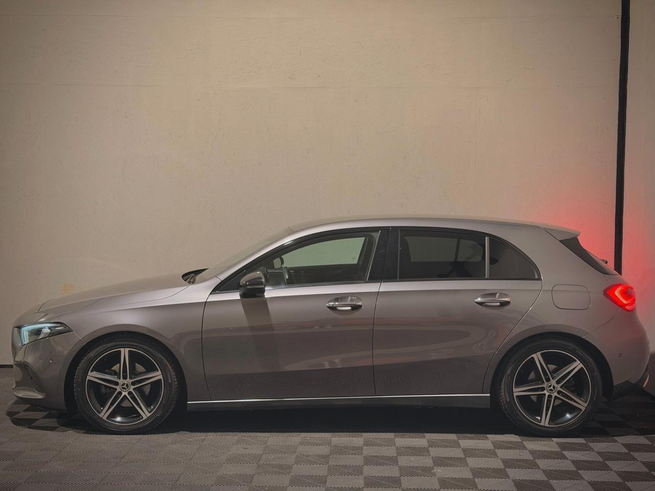 Mercedes-benz A 180 d Sport - NEOPATENTATI