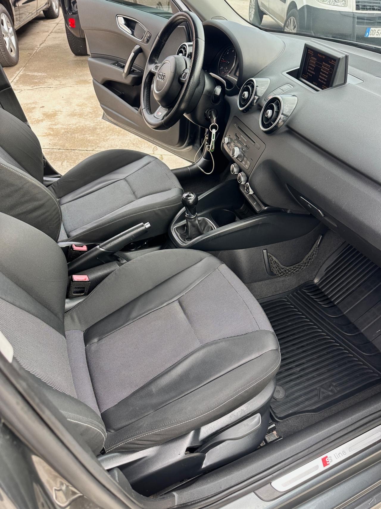 Audi A1 SPORTBACK 1.6 TDI 90 CV S Line 11/2012