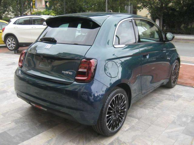 FIAT 500 1.0 HYBRID IKON