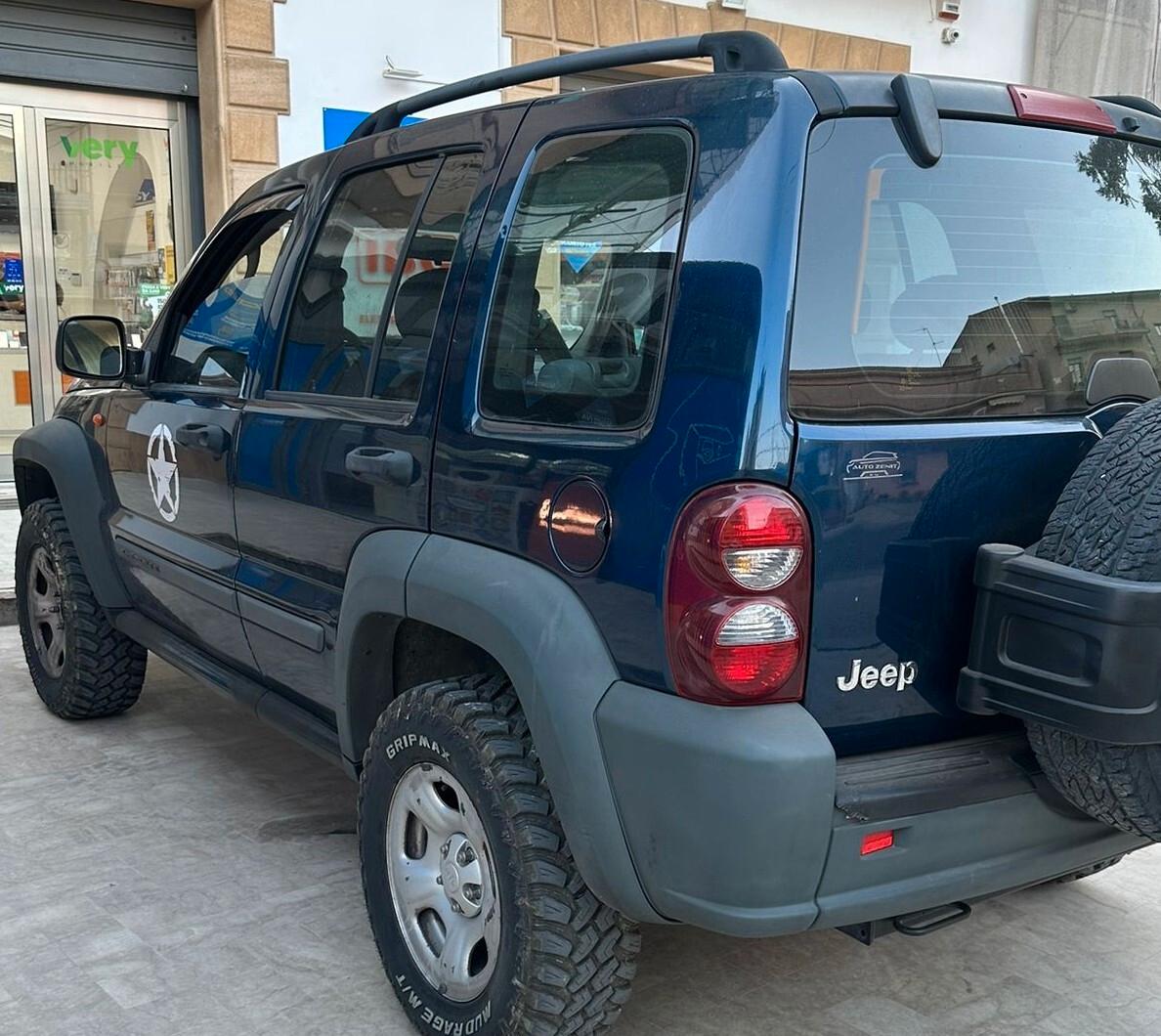 Jeep Cherokee 2.8 CRD 163 CV CAMBIO MANUALE