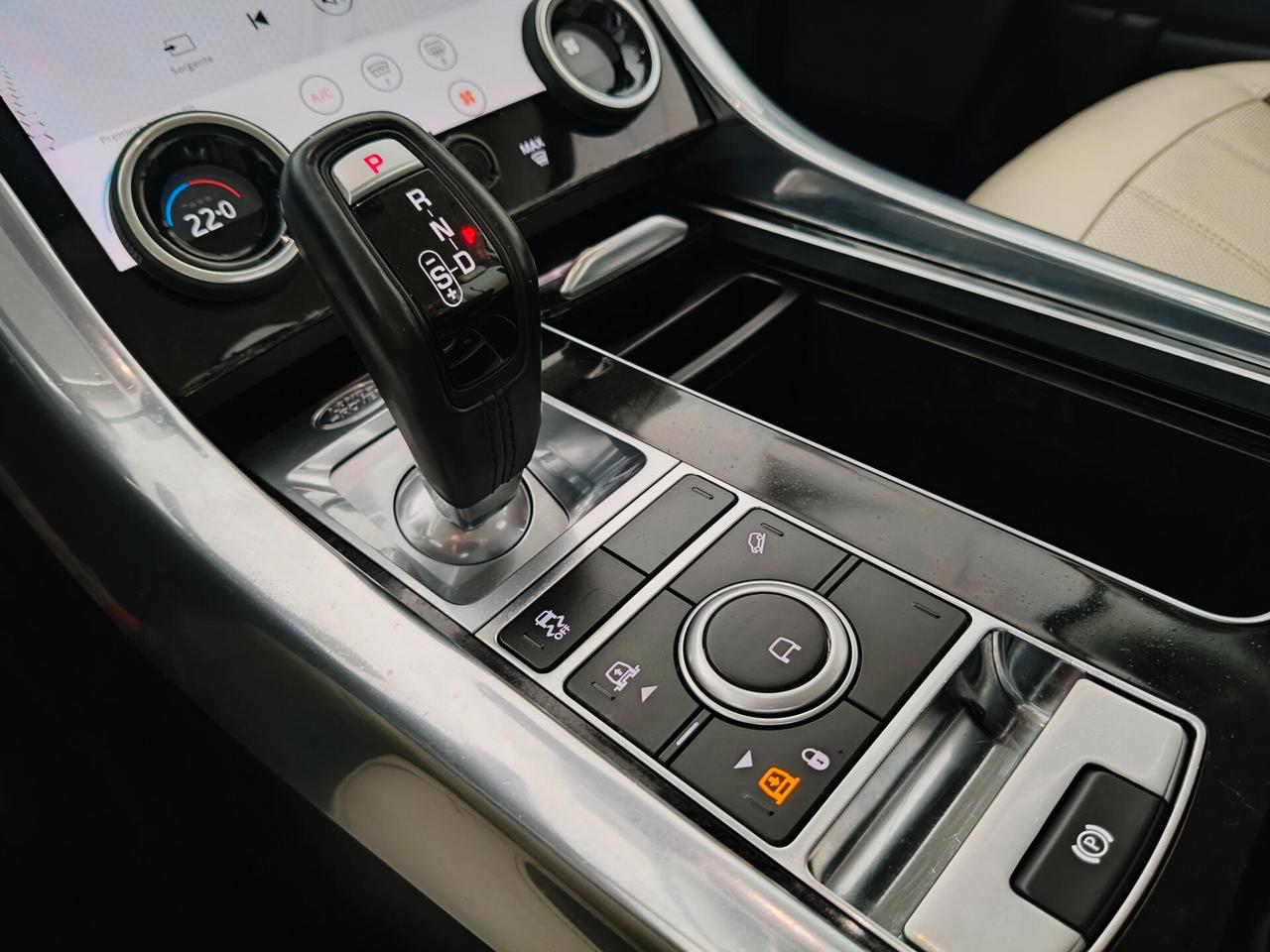 Land Rover Range Sport 3.0 TDV6 HSE Dynamic