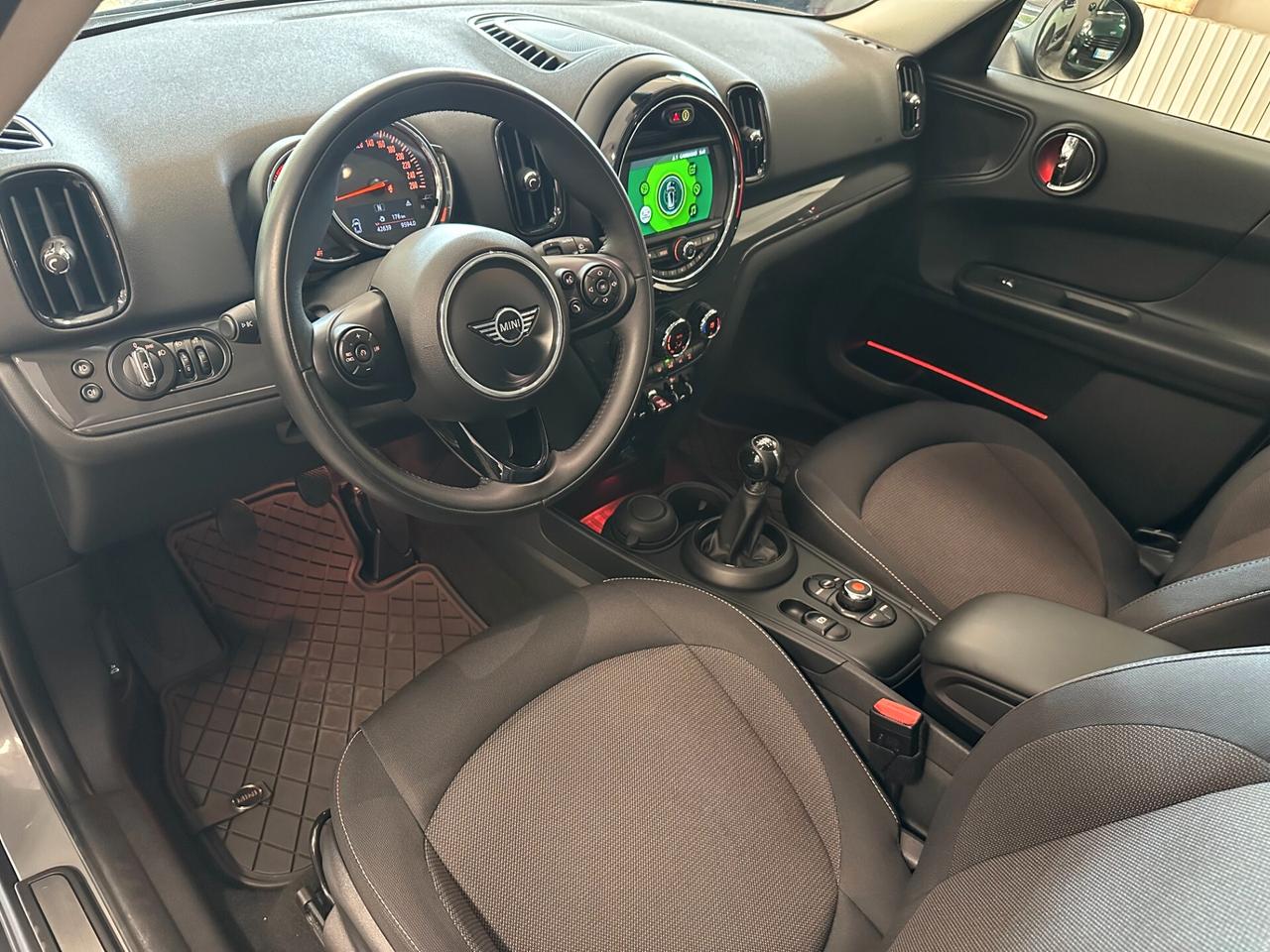 Mini Cooper Countryman 1.5 ALL4 benzina 136cv