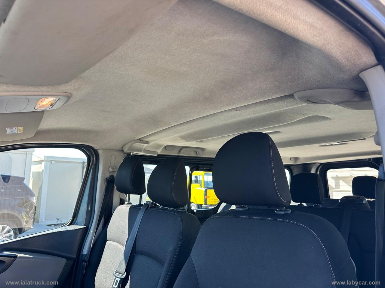RENAULT Trafic 9 POSTI 1.6 dCi 125CV+GANCIOTRAINO
