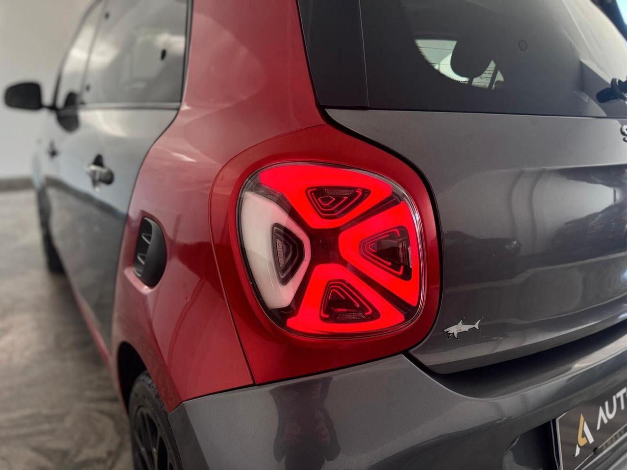 Smart ForFour 90 0.9 Turbo allestimento BRABUS