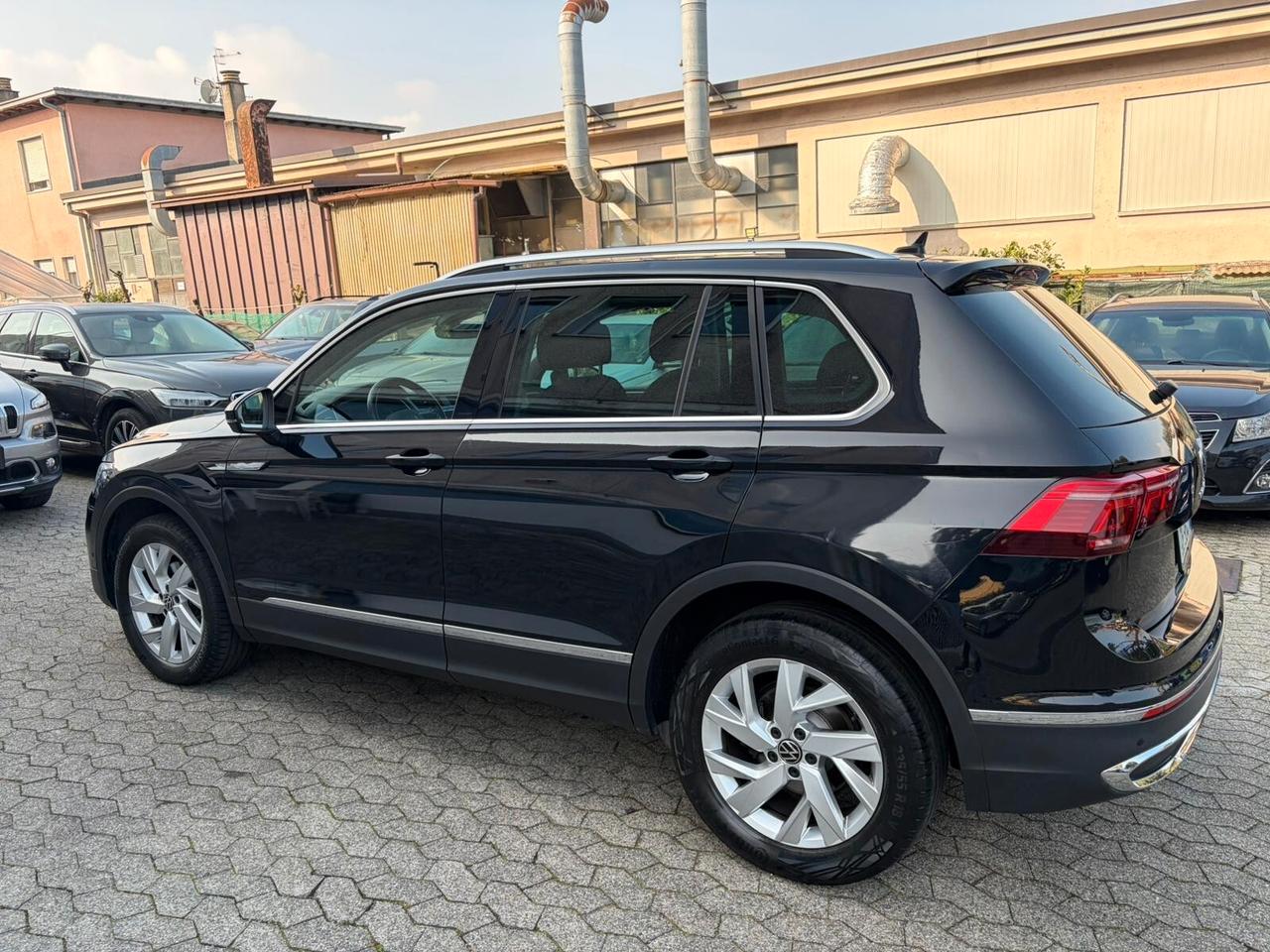 Volkswagen Tiguan 2.0 TDI 150 CV SCR DSG 4MOTION Elegance*EURO6*NAVI