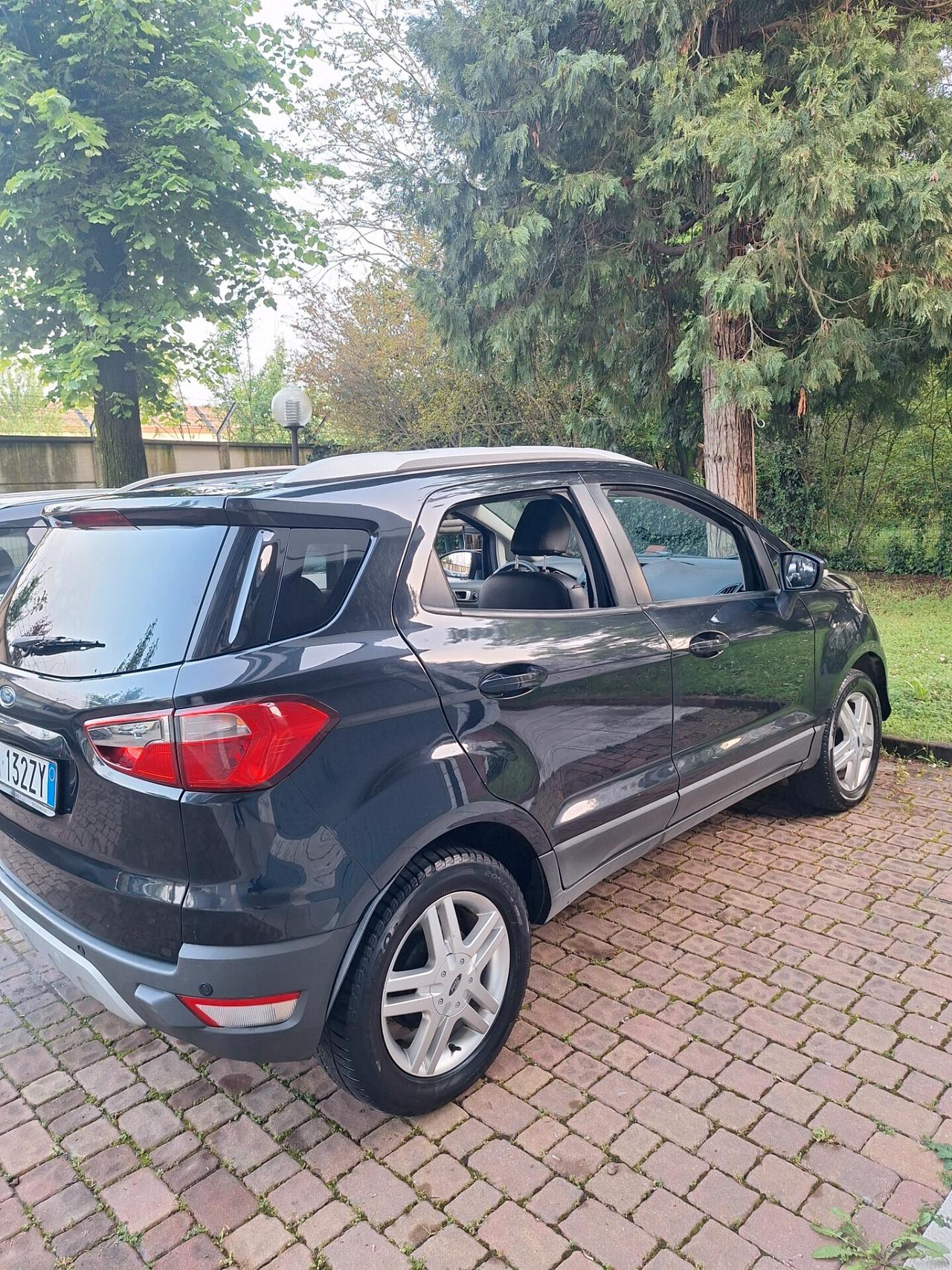 Ford EcoSport 1.5 TDCi 95 CV Titanium. Guarnizione Testata da Rifare.