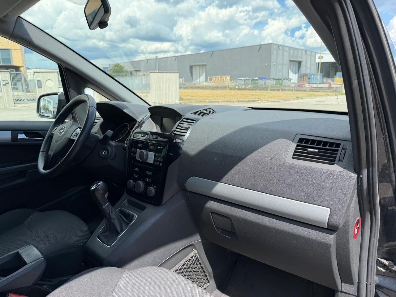 Opel Zafira 16V ecoM Turbo Cosmo 152000 KM