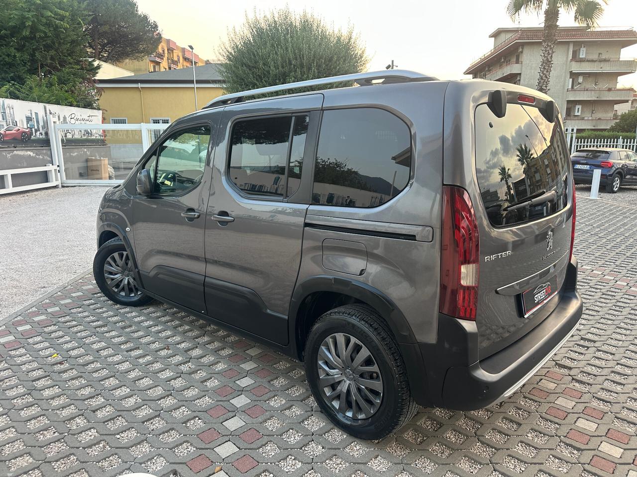 PEUGEOT RIFTER BLUEHDI 130 CV ACTIVE