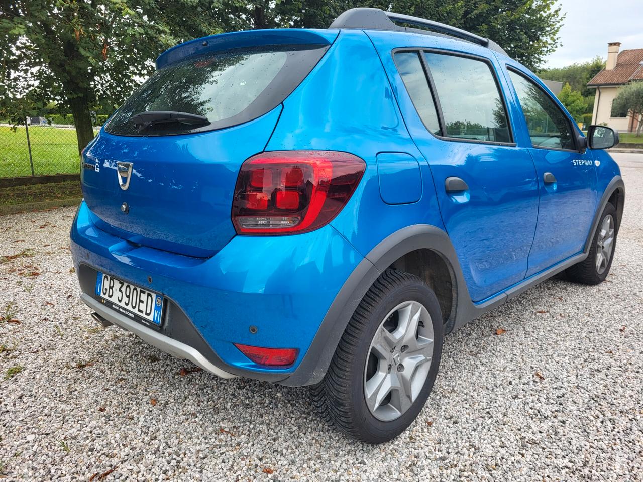 Dacia Sandero Stepway 1.0 TCe 100 CV ECO-G Comfort