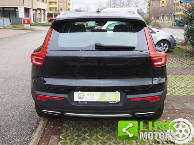 VOLVO XC40 T3 Geartronic Inscription FINANZIABILE
