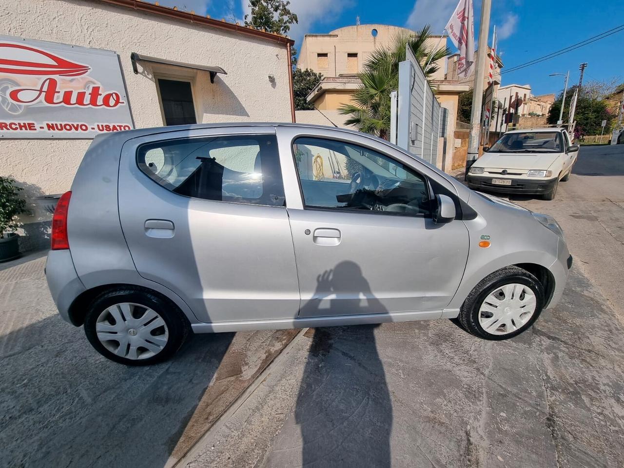 Nissan Pixo 1.0 5 porte GPL Eco Easy