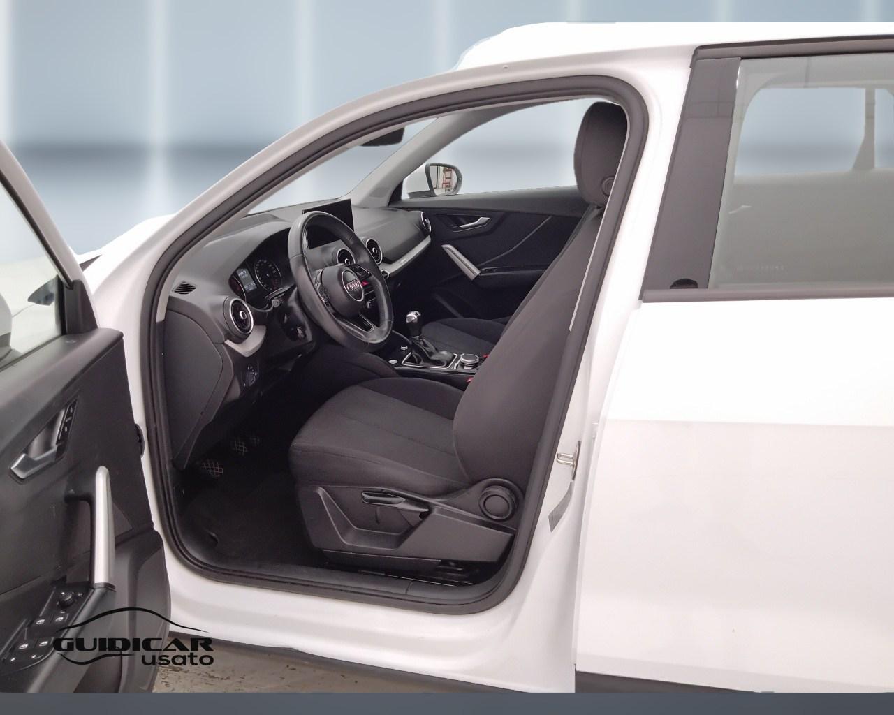 AUDI Q2 I 2021 - Q2 30 1.0 tfsi Business 110cv