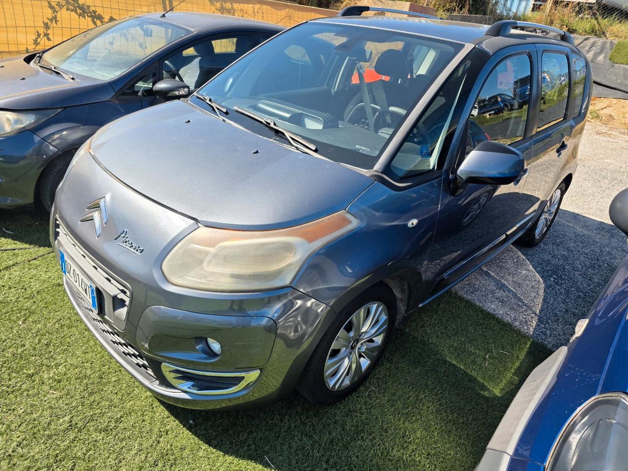 Citroen C3 Picasso 1.4 VTi 95 GPL Euro 5. Neopatentati