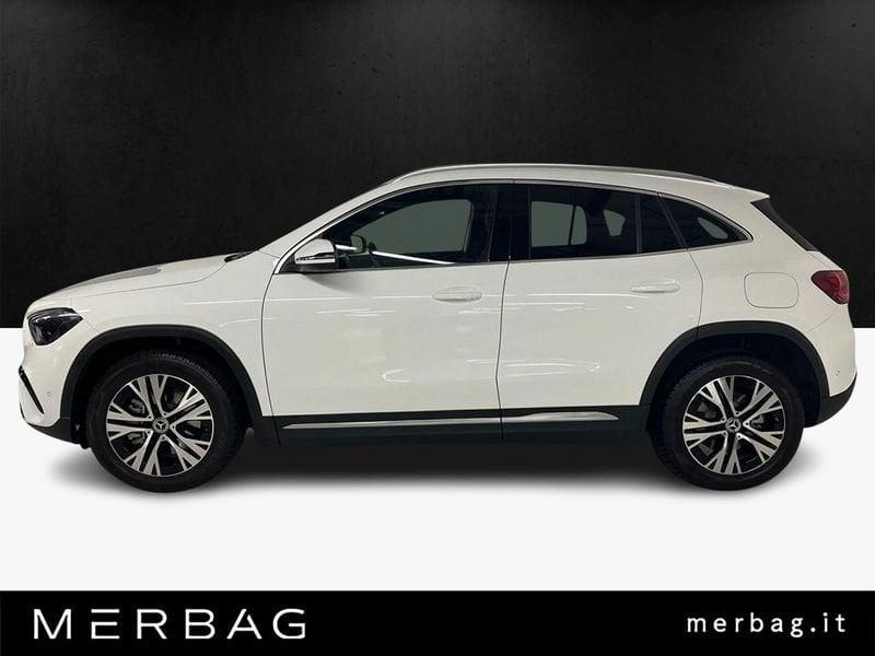 Mercedes-Benz GLA 250 e Plug-in hybrid Automatic Business Extra