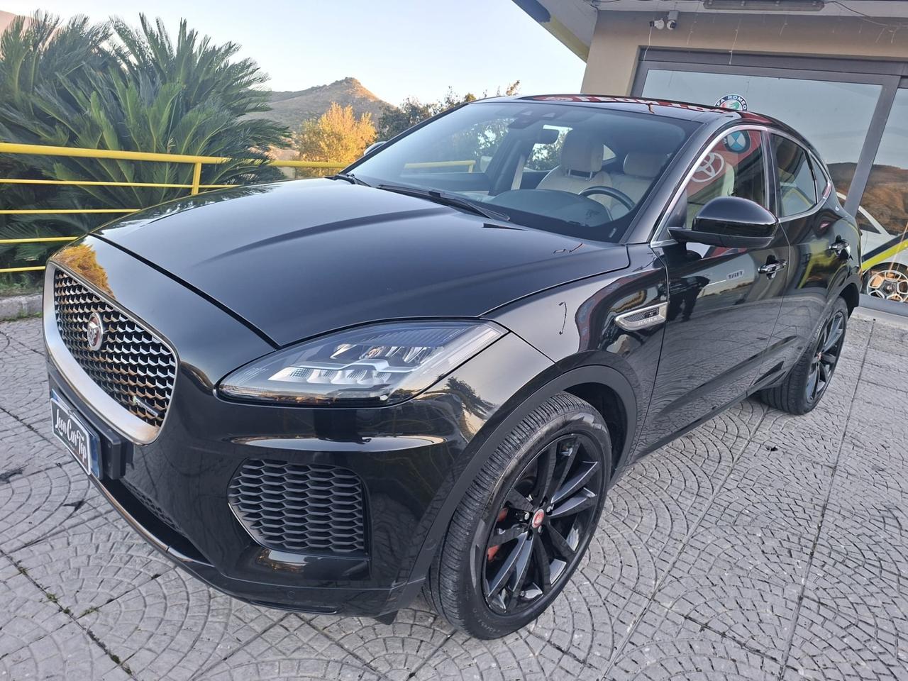 Jaguar E-Pace r sport full garantito 12 mesi accetto permute e finanziamenti