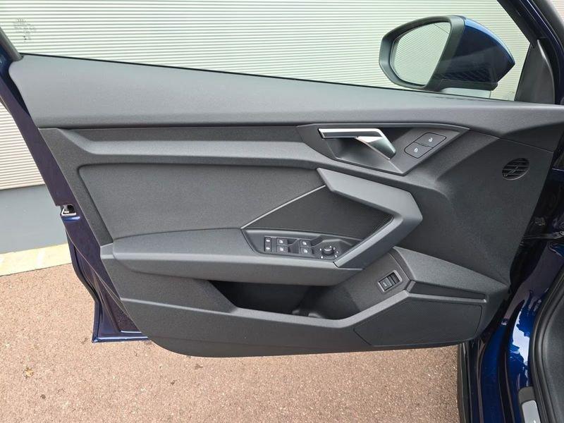 Audi A3 A3 SPB 30 TDI S tronic S line edition 18" Cockpit Black Pack