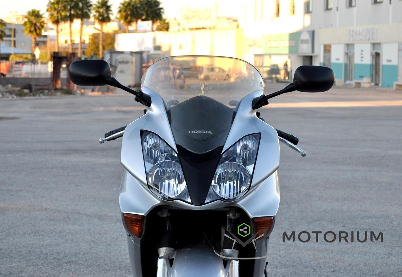 Honda VFR 800 V4 V Tech 2003