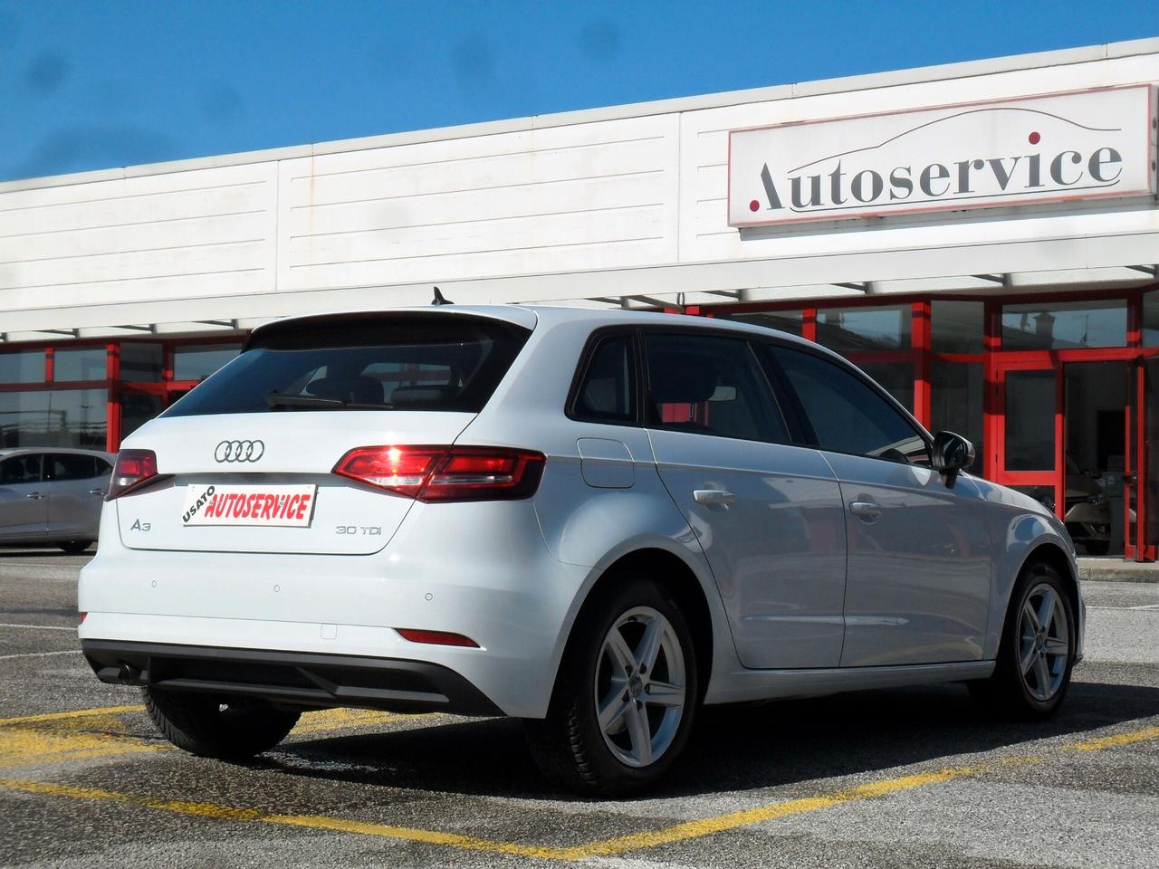 Audi A3 SPB 1.6TDI Business 5porte