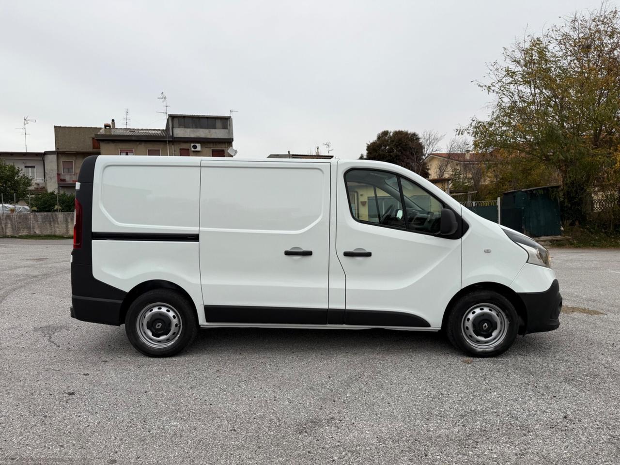 Renault Trafic T27 1.6 dCi 120CV PC-TN Furgone IVA Esposta