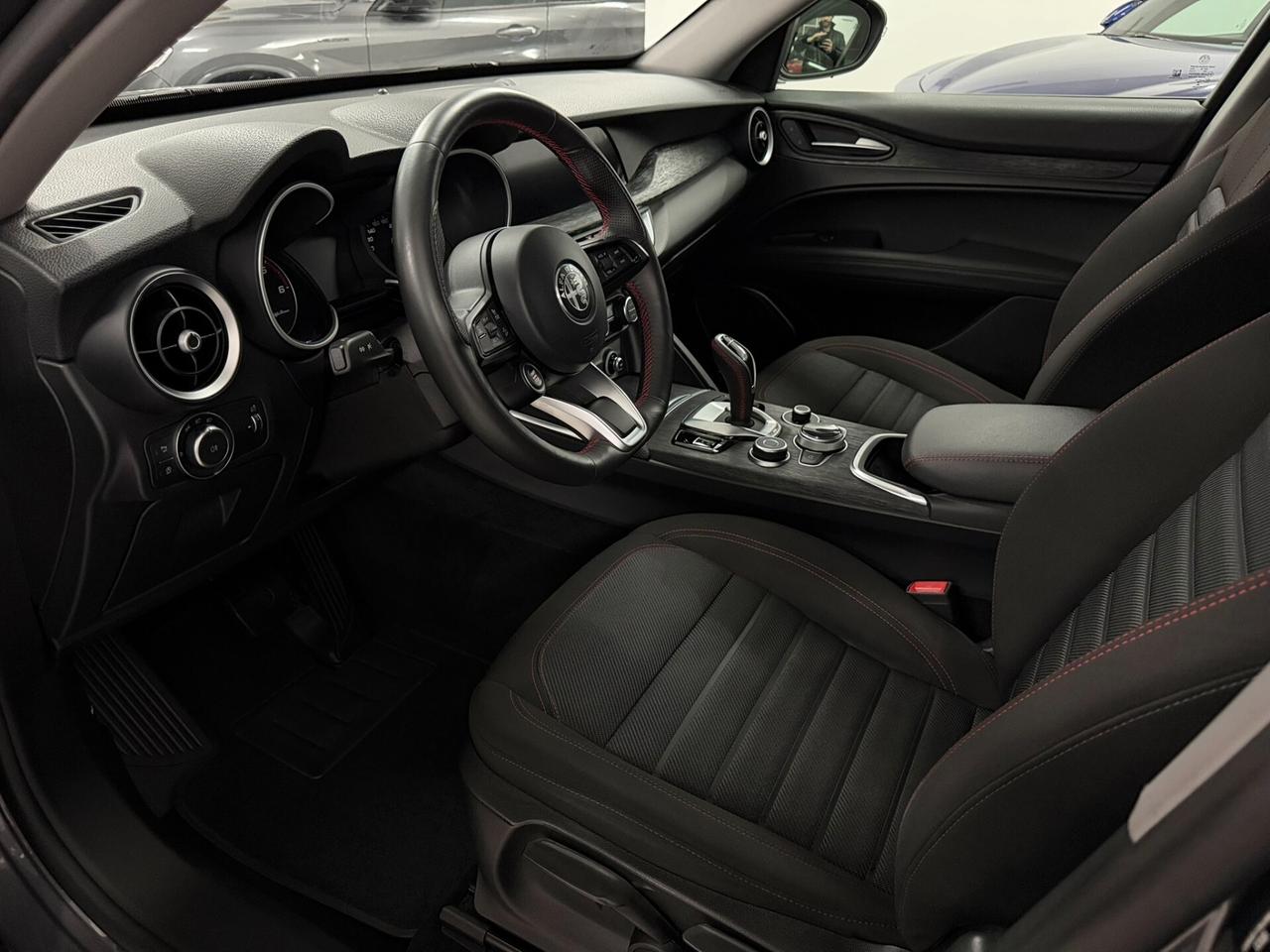 Alfa Romeo Stelvio 2.2 TD 160 CV ROSSO EDIZIONE NAVI RETROCAMERA 2PDC