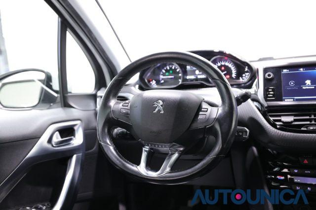 PEUGEOT 2008 1.2 PURETECH 82 S&S ALLURE NEOPATENTATI