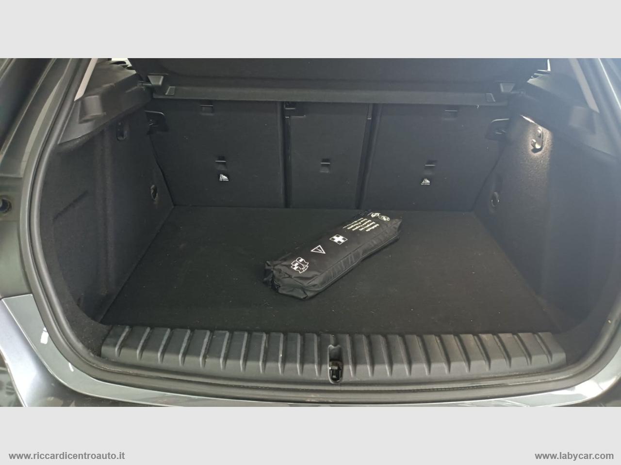 BMW 116d 5p. Business Advantage