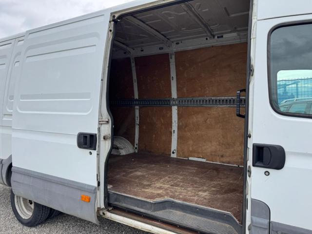 IVECO Daily 35C13V/BarTor2.8 TDI PL-TM-RG Furg