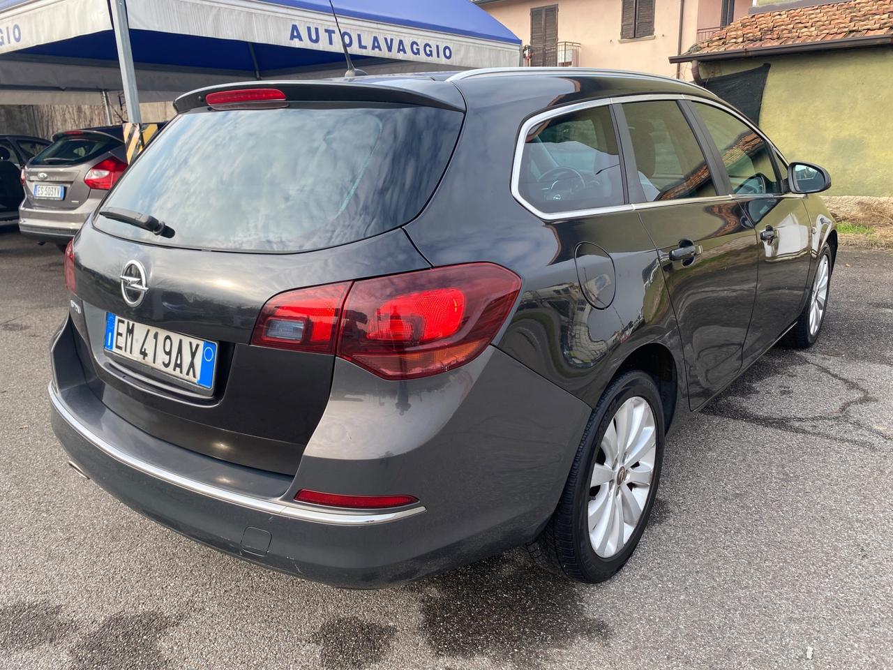 Opel Astra 1.4 Turbo 140CV Sports Tourer GPL Tech Elective