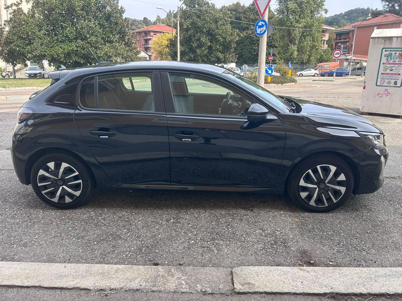 Peugeot 208 1.2 PureTech 75 ACTIVE PARI AL #50568