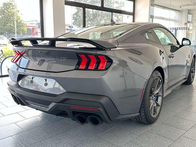 Ford Mustang Dark Horse 5.0 V8 Aut. 10 rapporti