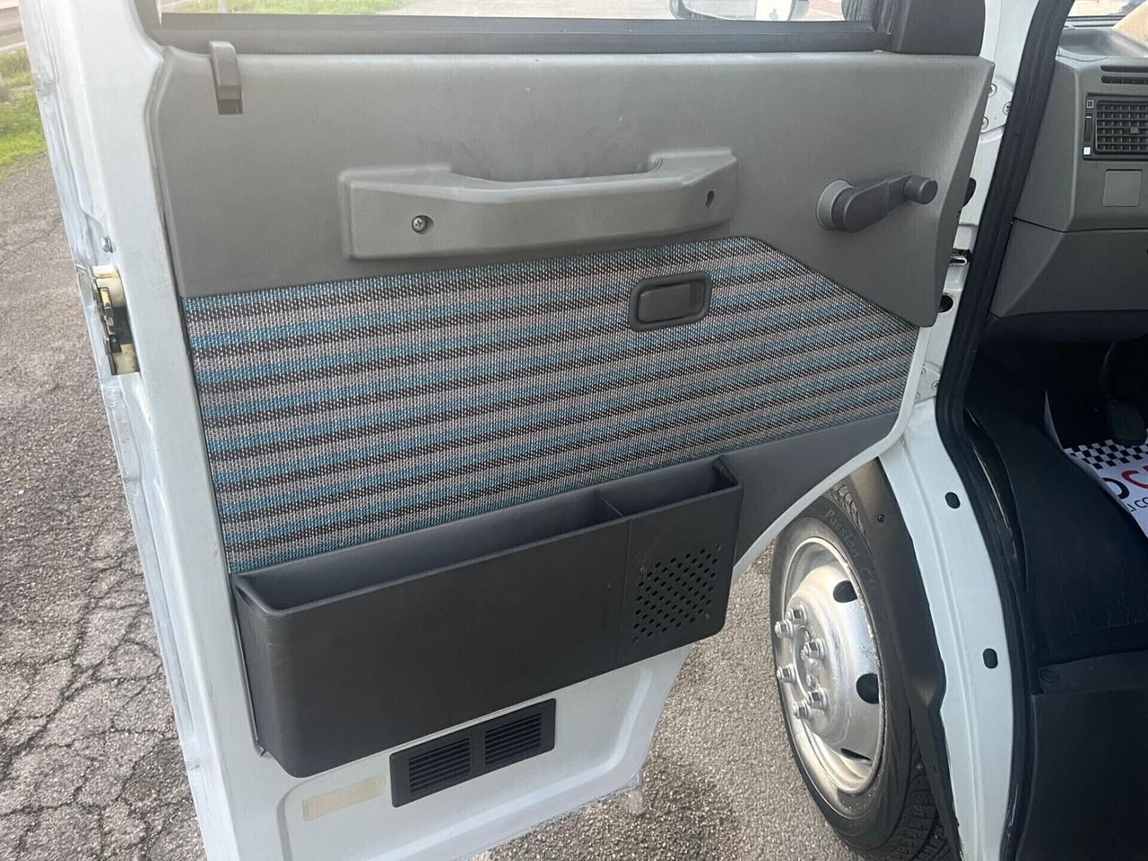 Iveco Daily 35-8 furgonatura cassa