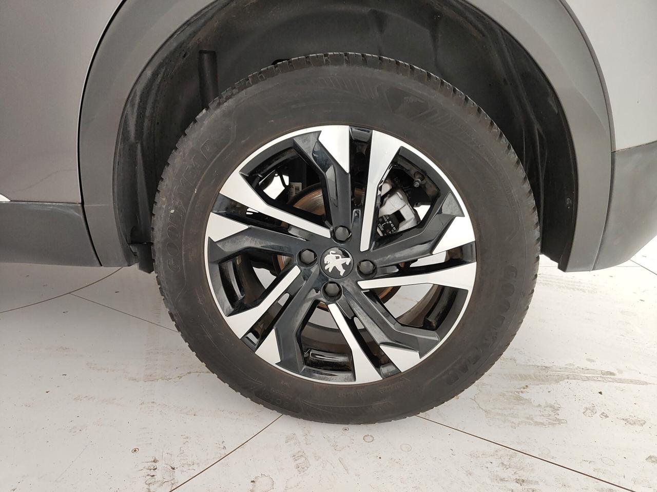 Peugeot 2008 BlueHDi 130 S&S EAT8 GT